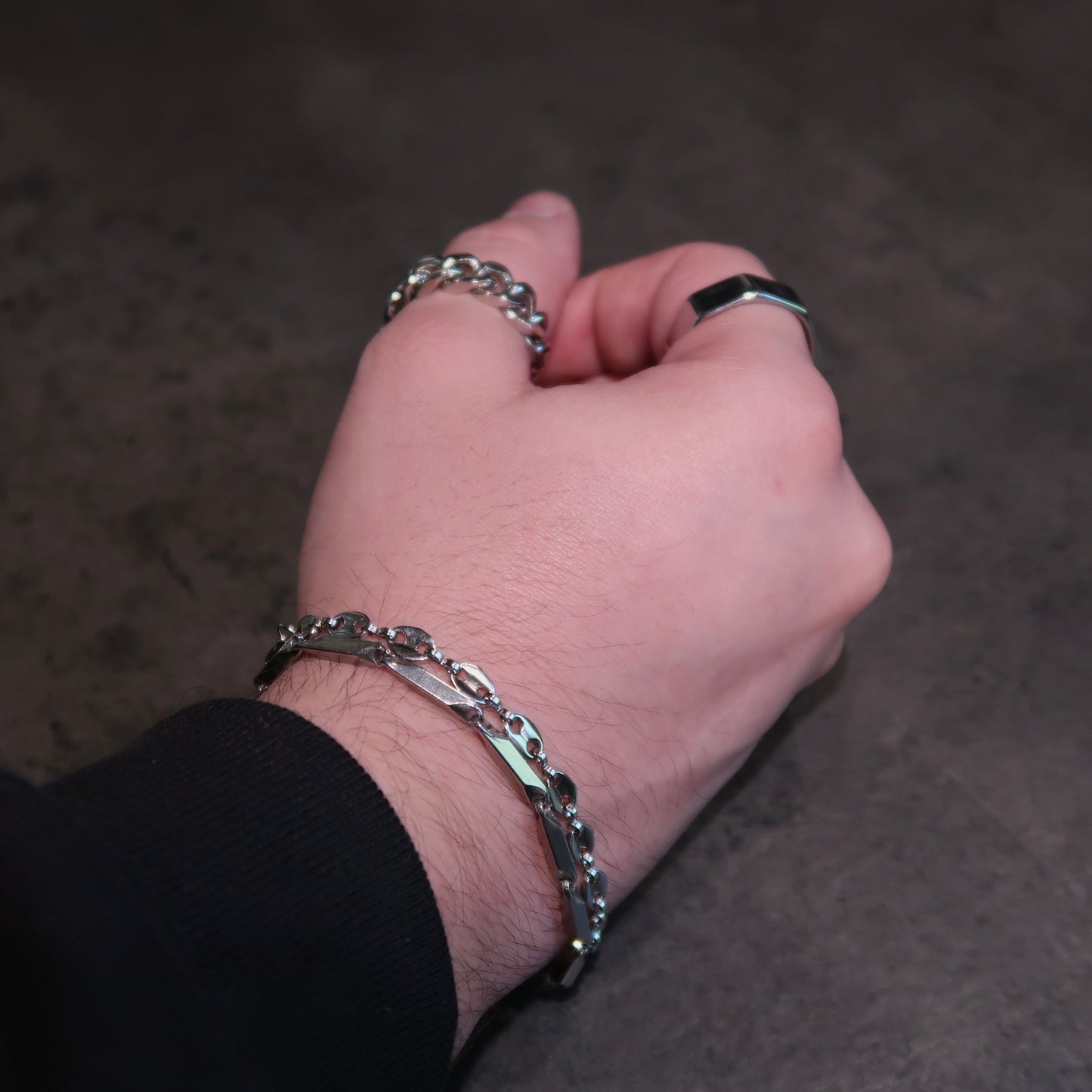 Classic Armband