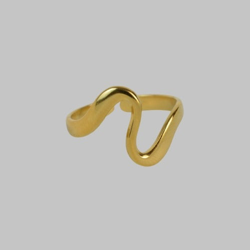 Seninde Ring